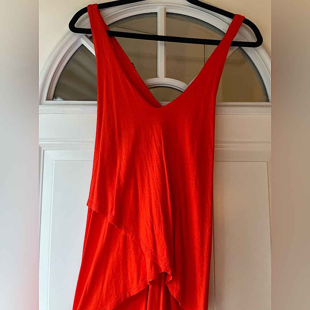 Flattering Banana Republic tank